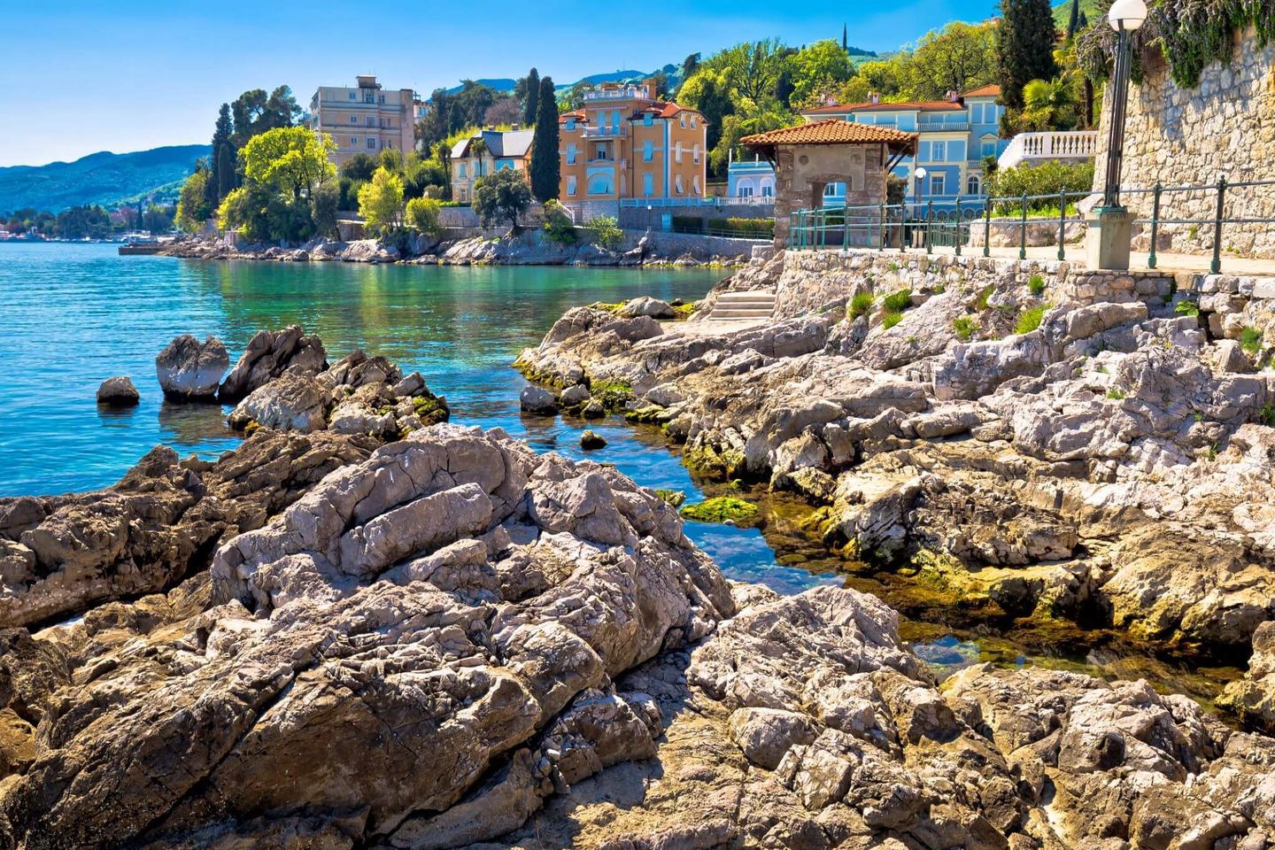 kroatien-opatija-kueste-g-686519892.jpg