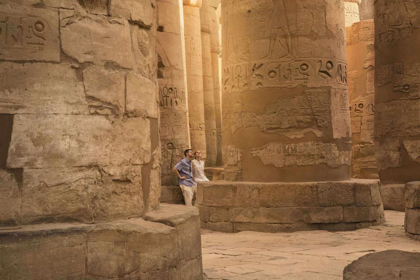 Couple_In_the_temple.jpg
