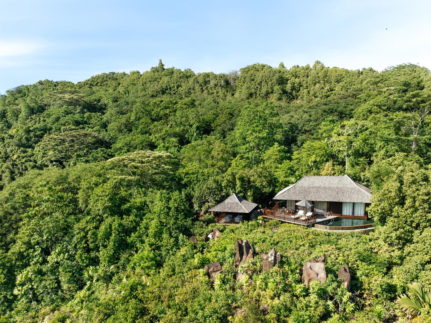 seychelles-constance-ephelia-182518-drone-foto-RM-c10-DJI_0561-erweitert-lp.jpg