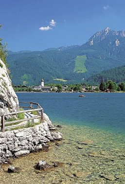 Zu den Angebotsdetails Ausblick auf Wanderreise im Salzkammergut