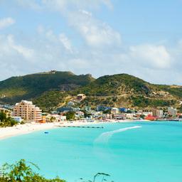 st-martin-orient-bay-t-155159042.jpg