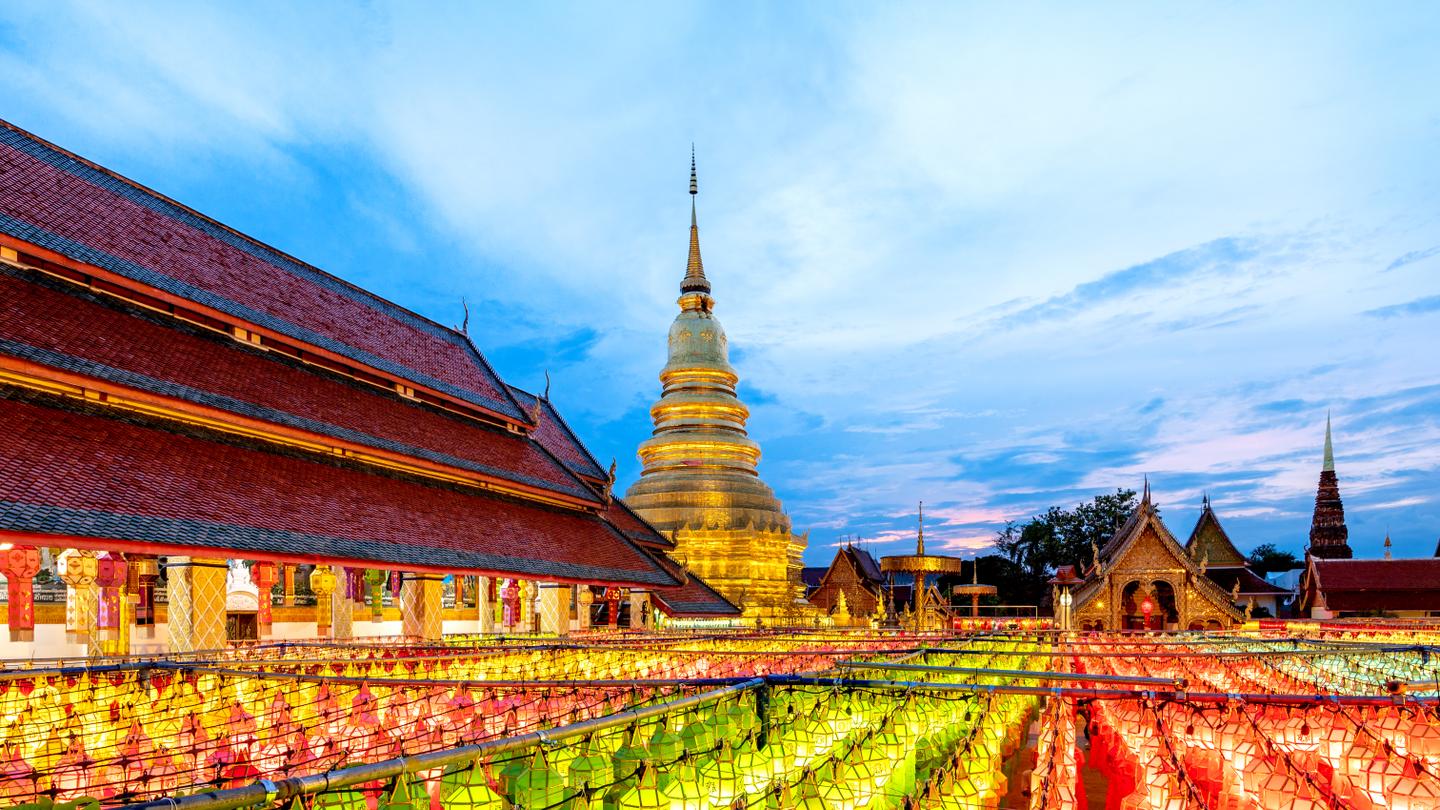 thailand-loy-krathong-g-1792020509.jpg