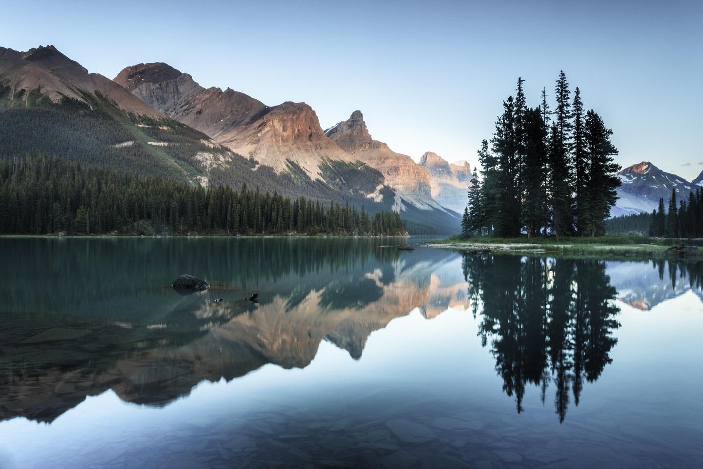 Kanada-Alberta-Jasper-National-Park-g-485371557.jpg