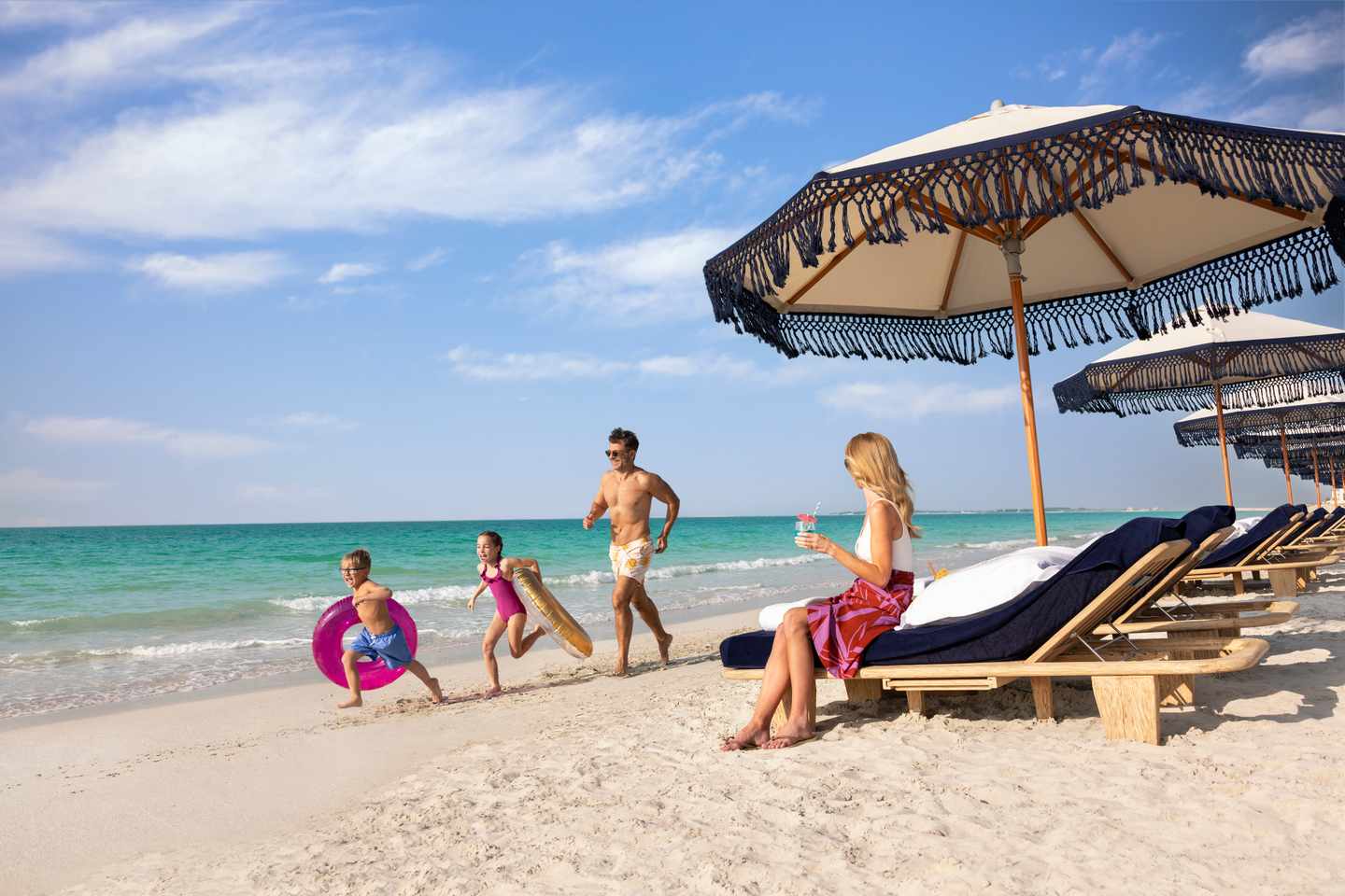 abu-dhabi-saadiyat-beach-entspannung-ruhe-pa-abudhabi.jpg