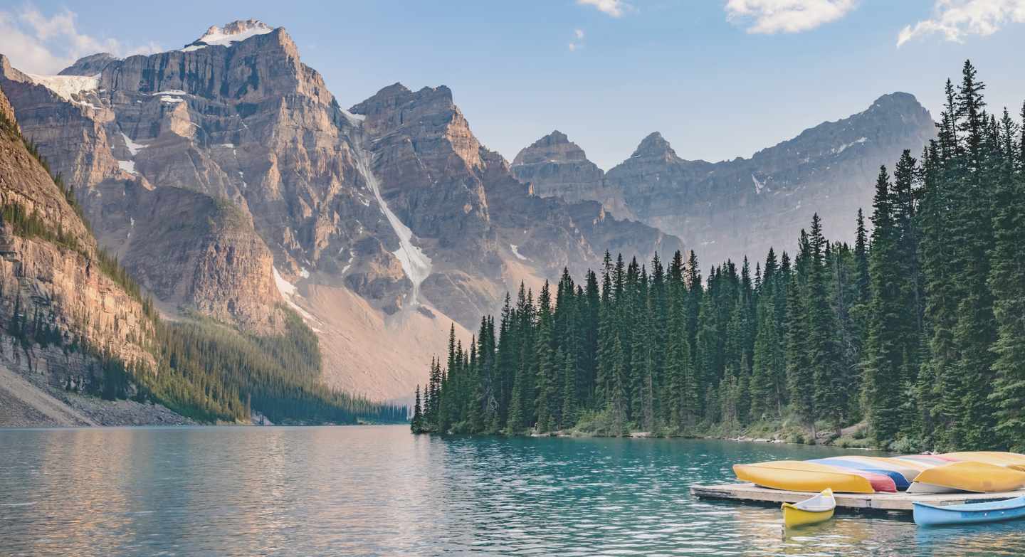 kanada-banff-nationalpark-moraine-lake-g-545441968.jpg