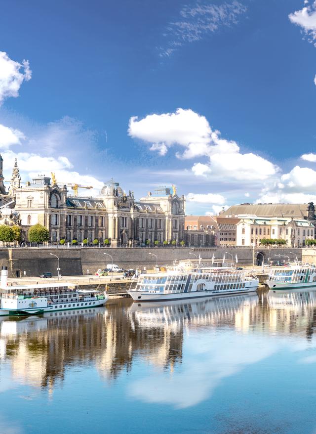 Zu den Angeboten Dresden