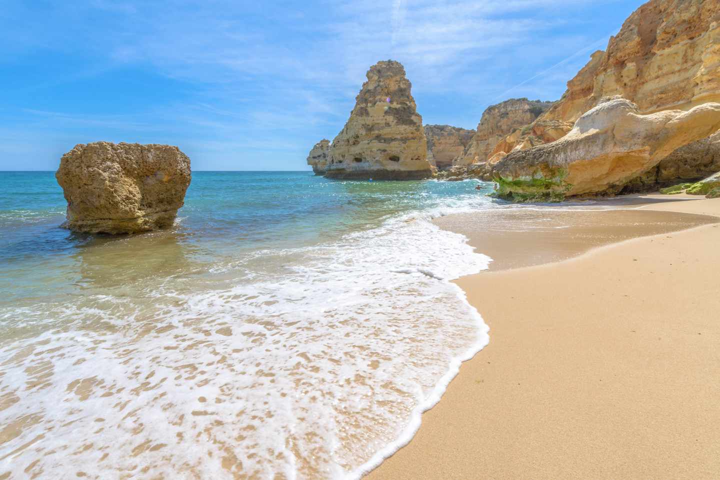 portugal-algarve-marinha-strand-felskueste-g-500234529.jpg