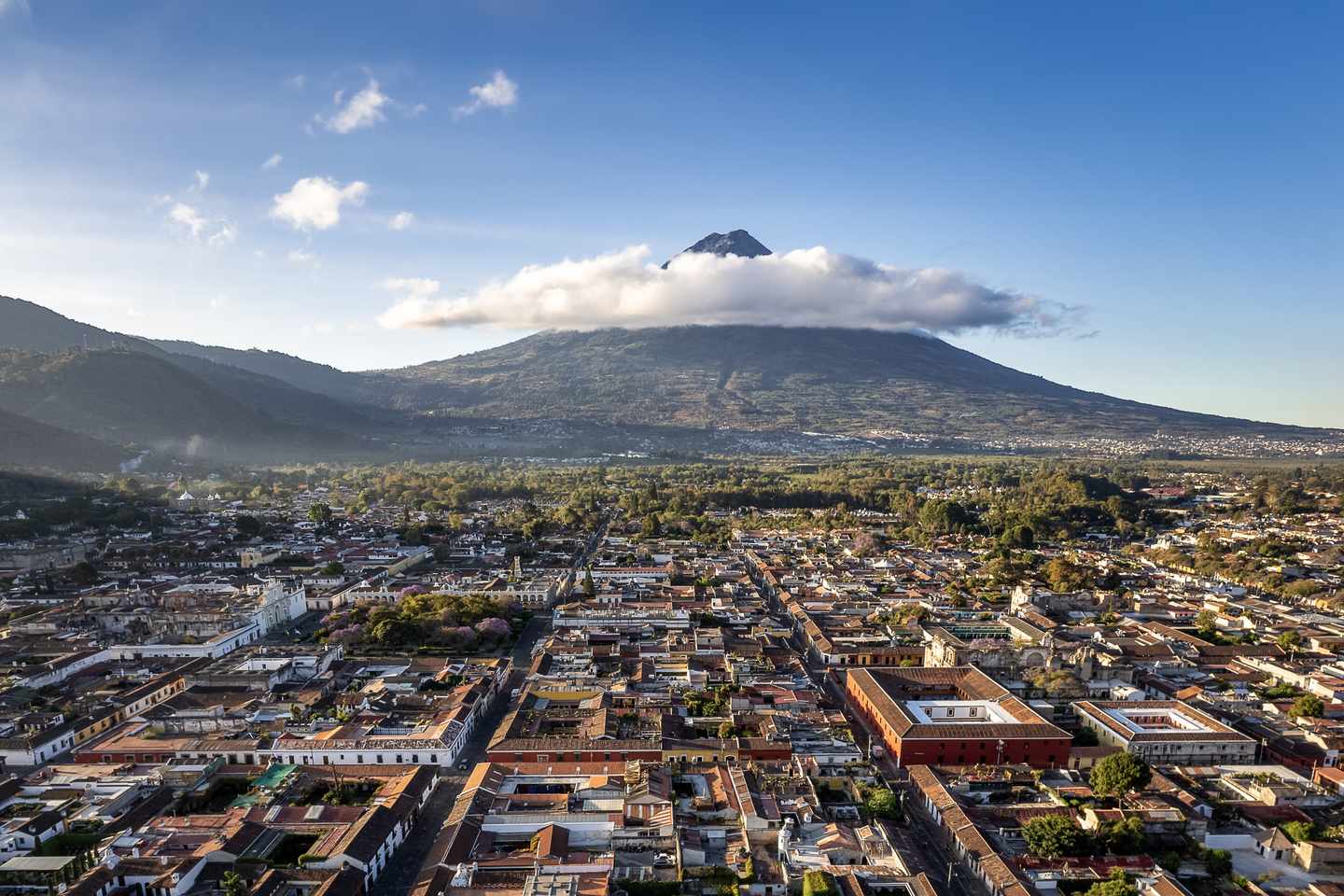 langzeiturlaub-sabbatical-guatemala-vulkan-g1386386459.jpg