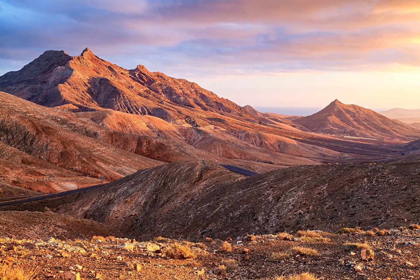 spanien-fuerteventura-wuesten-landschaft-g-1044463900.jpg