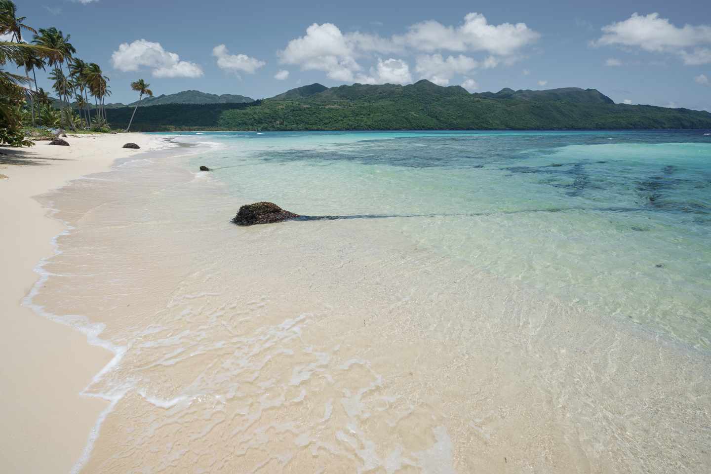 dominikanishce-republik-samana-rincon-strand-g-1210031954.jpg