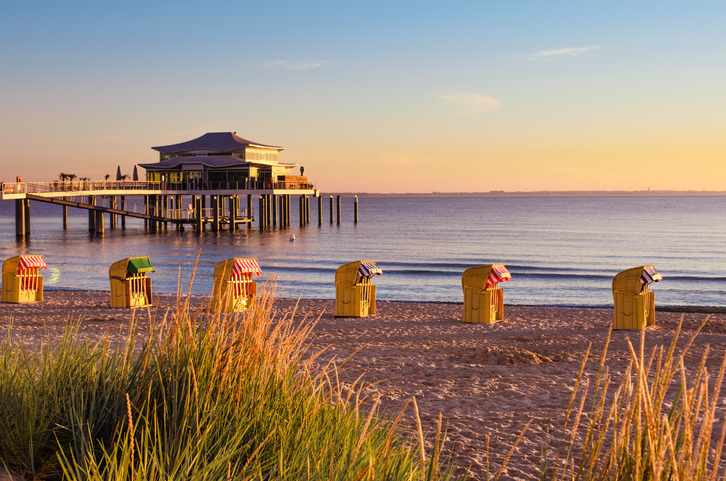 timmendorfer-strand-g-598810328.jpg