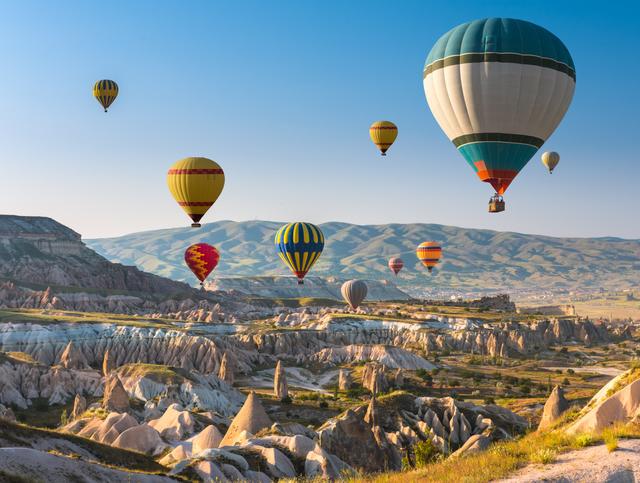 Rundreisen Türkei tuerkei-heissluftballons-kapppadokien-g-916257120.jpg