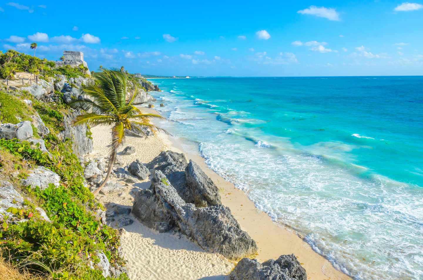 mexiko-tulum-el-castillo-paradise-beach-blick-auf-die-küste-g-821009012.jpg