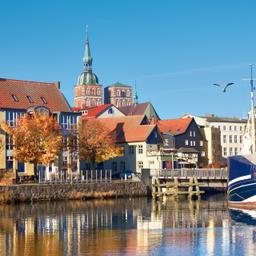 ostsee-stralsund-stadtbild-klein-g-1068352350.jpg