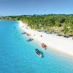 tansania-sansibar-kendwa-strand-boote-g-2140772787-bearbeitet.jpg