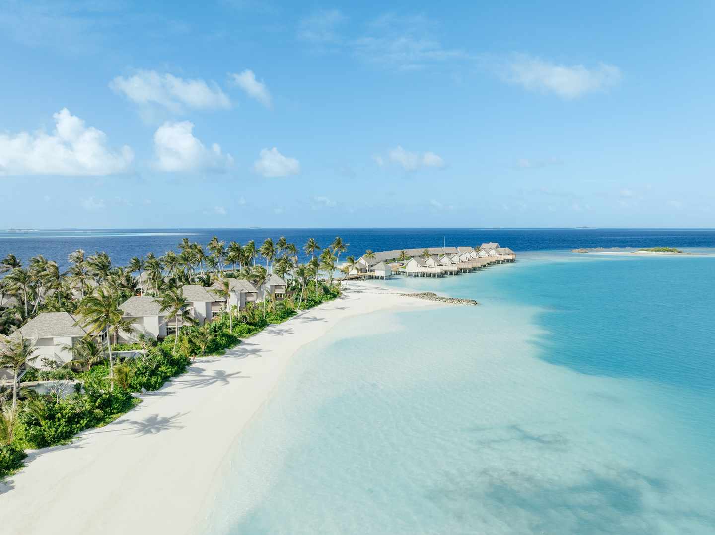 malediven-north-ari-atoll-ananea-madivaru-1422013-drone-rm-c10-DJI_0626.jpg