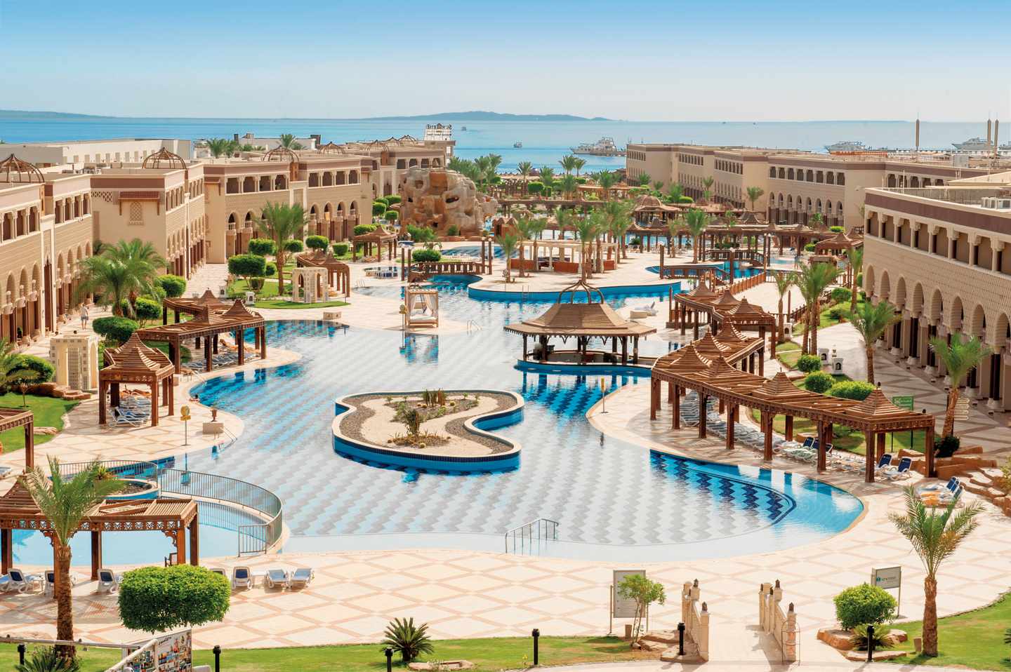 hurghada-sentido-malouk-palace-resort-poollandschaft-DER0874791.jpg