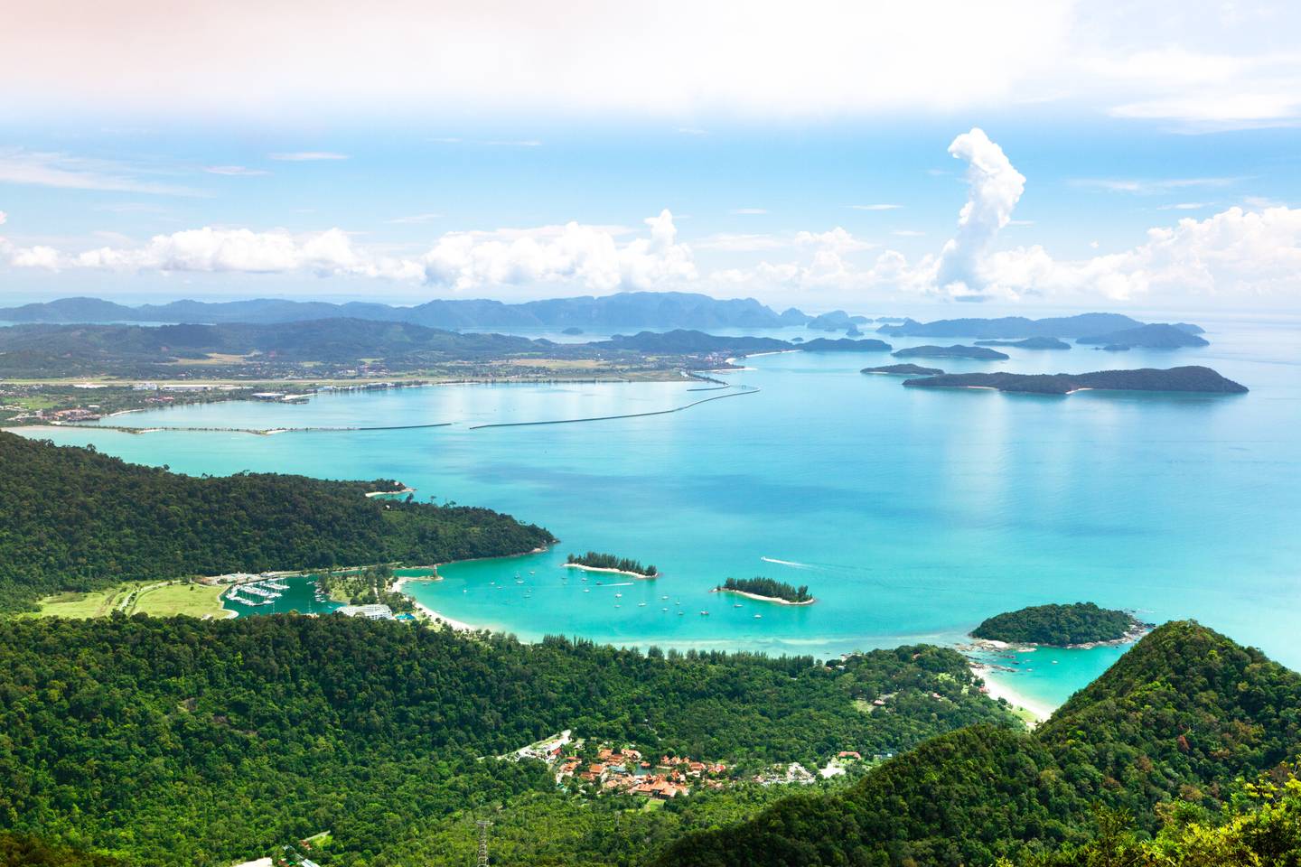malaysia-langkawi-panorama-klein-g-503523145.jpg