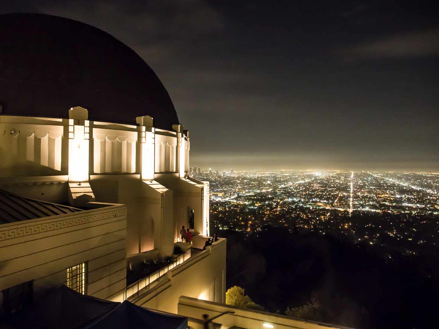blt82c70096e2643ac7-usa-los-angeles-sehenswuerdigkeiten-griffith-obervatory-g-514772843.jpg Griffith Observatory bei Nacht