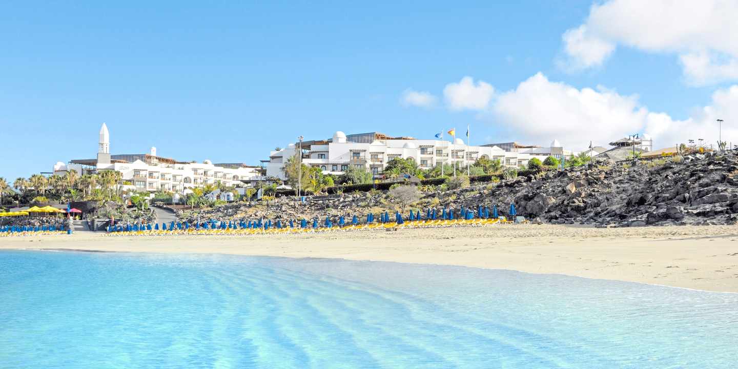 spanien-kanaren-lanzarote-playa-blanca-hotelanlange-am-strand-h-princesa-yaiza-suite-hotel-resort-DER1487814.jpg