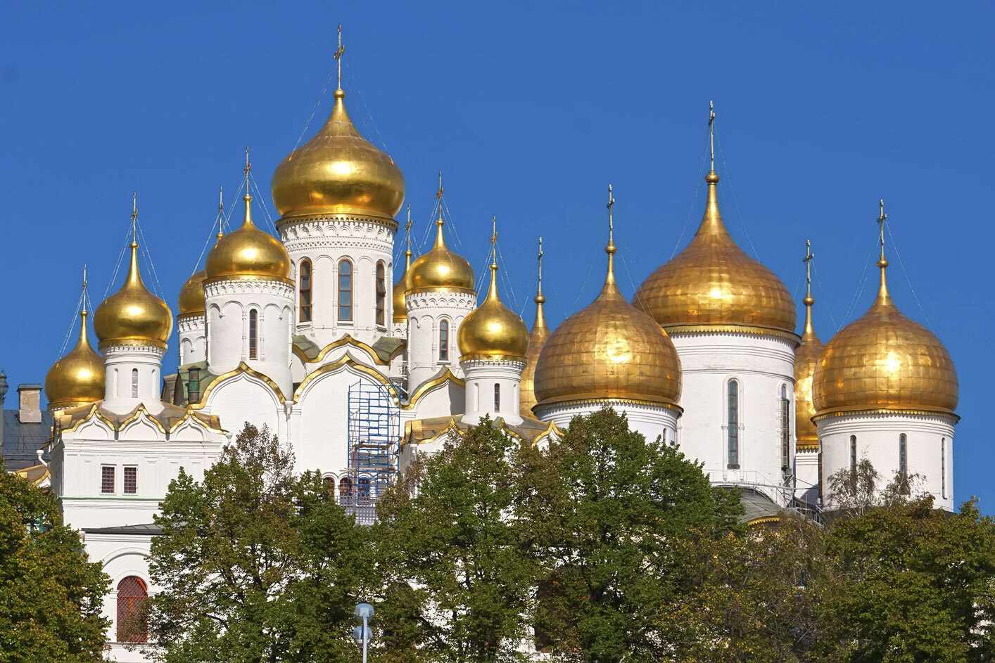 moskau-kreml-kathedrale-t-461766927.jpg