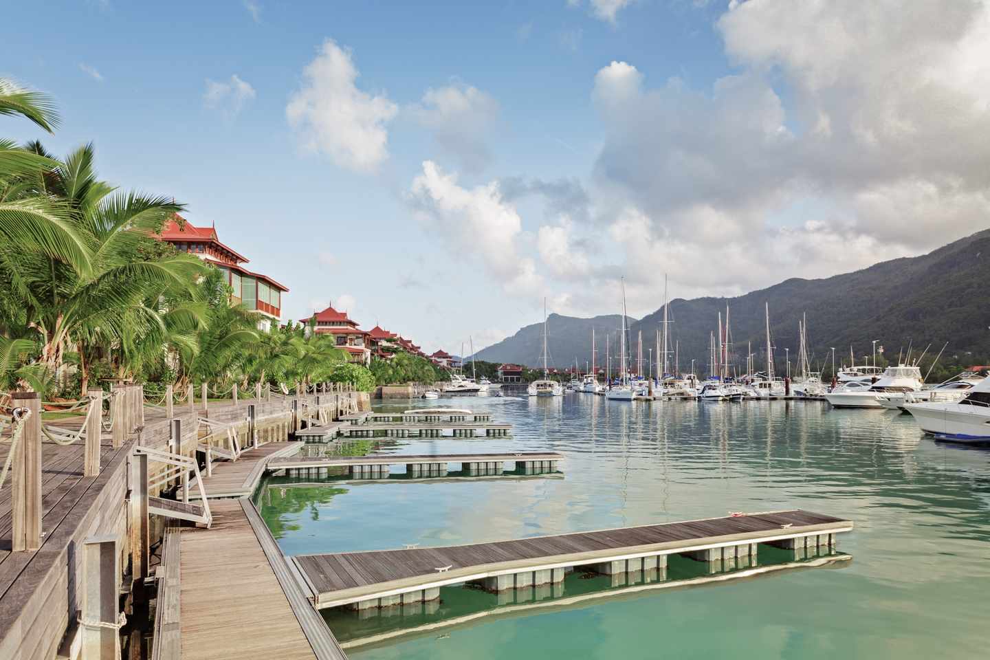 Ostafrika-Seychellen-Eden-Insel-Mahe-g-491072798.jpg