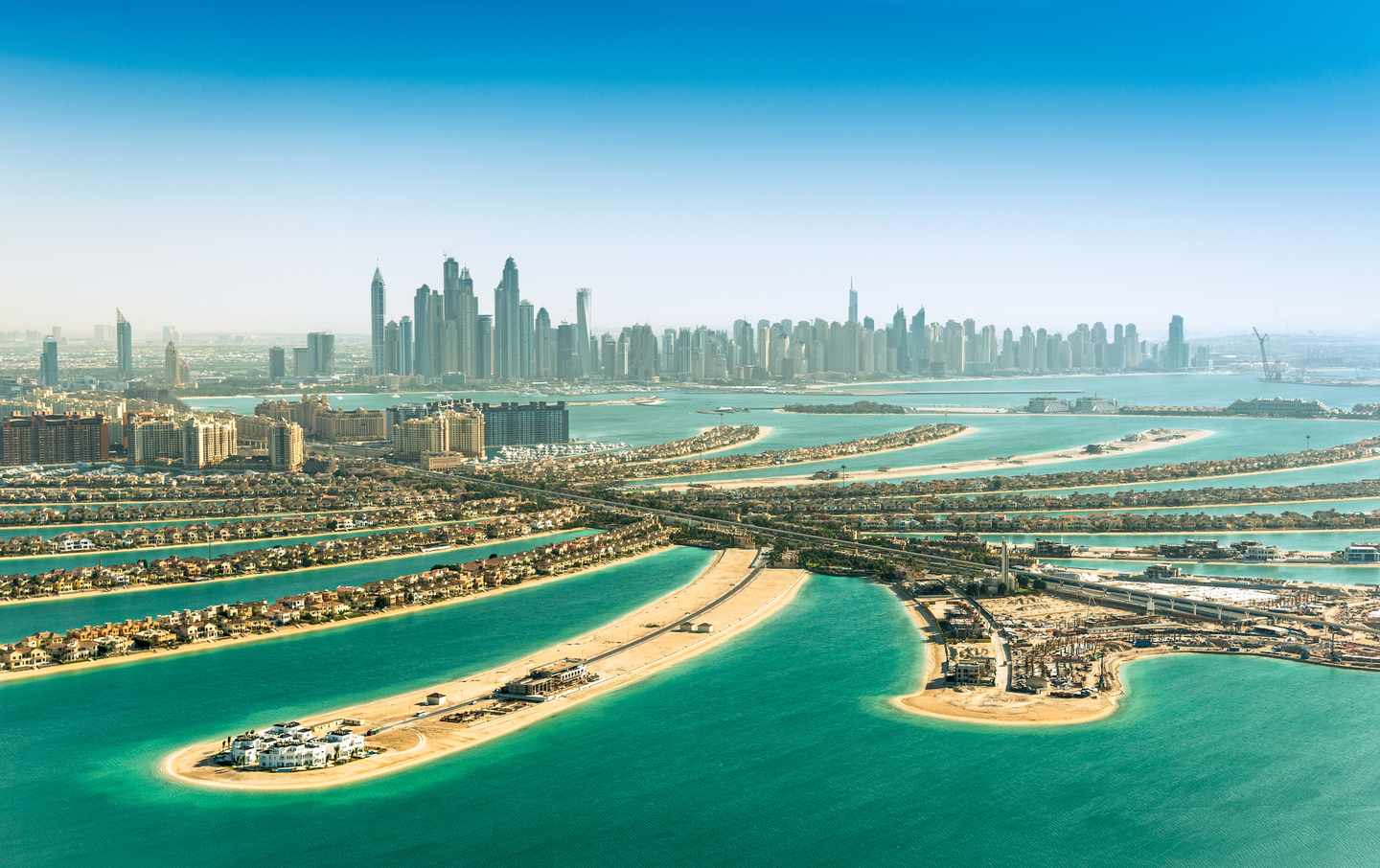 vae-dubaithe-palm-jumeirah-g-502007826.jpg