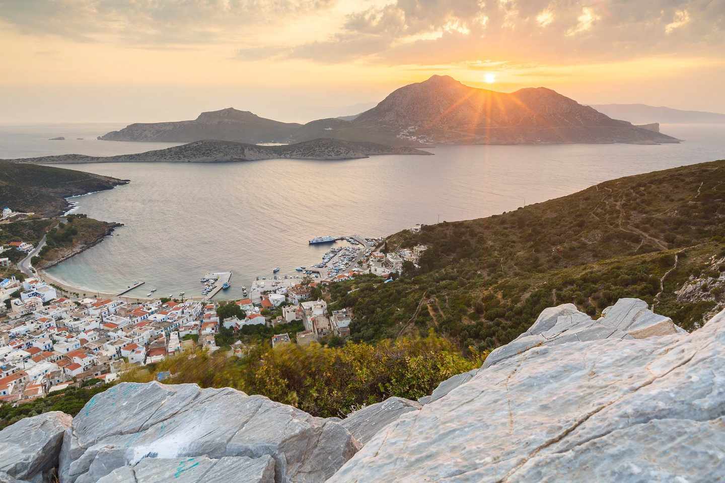 griechenland-korfu-ausblick-auf-agios-georgios-g-1206332894.jpg