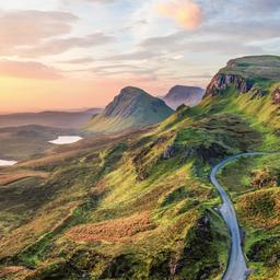 grossbritannien-schottland-quiraing-sonnenaufgang-g-859752992.jpg