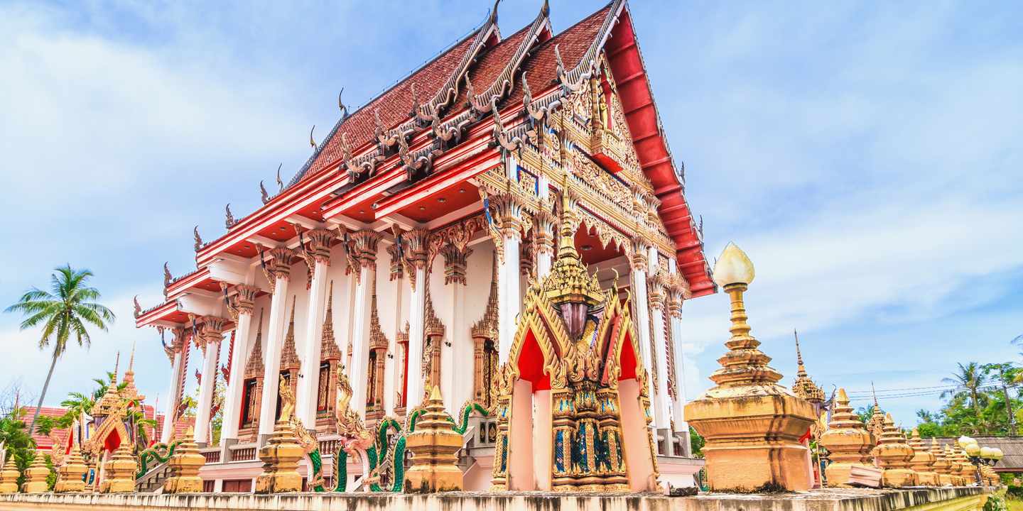 thailand-phuket-tempel-wat-g-692397426.jpeg