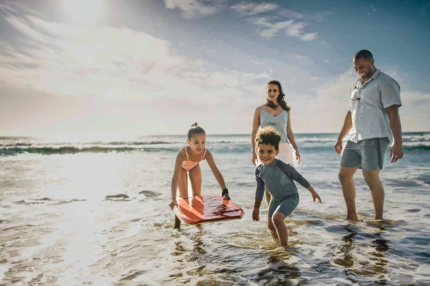 aegypten-el-gouna-strand-familie-g1365609192.jpg