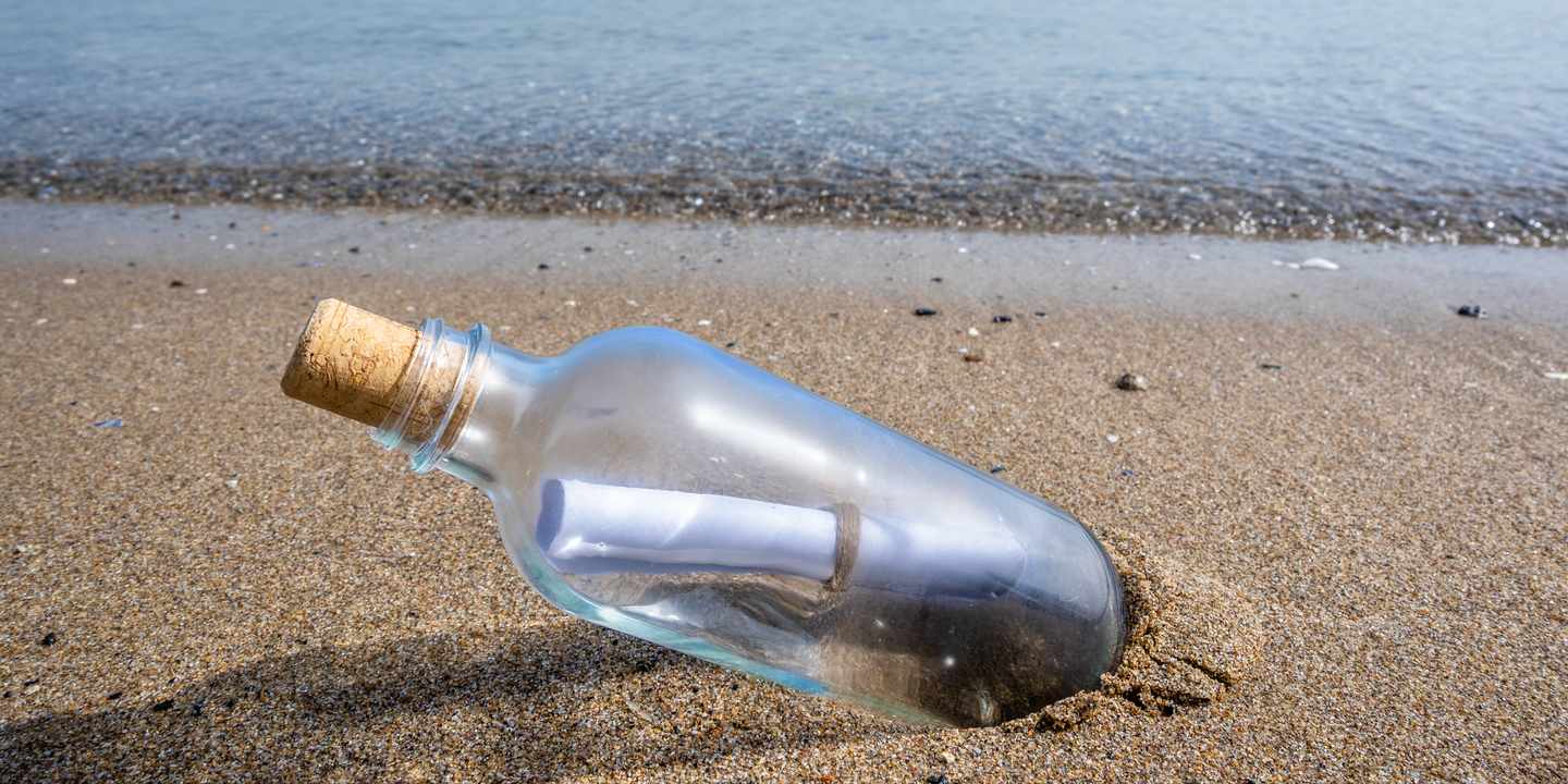 flaschenpost-strand-g-1394292126.jpg