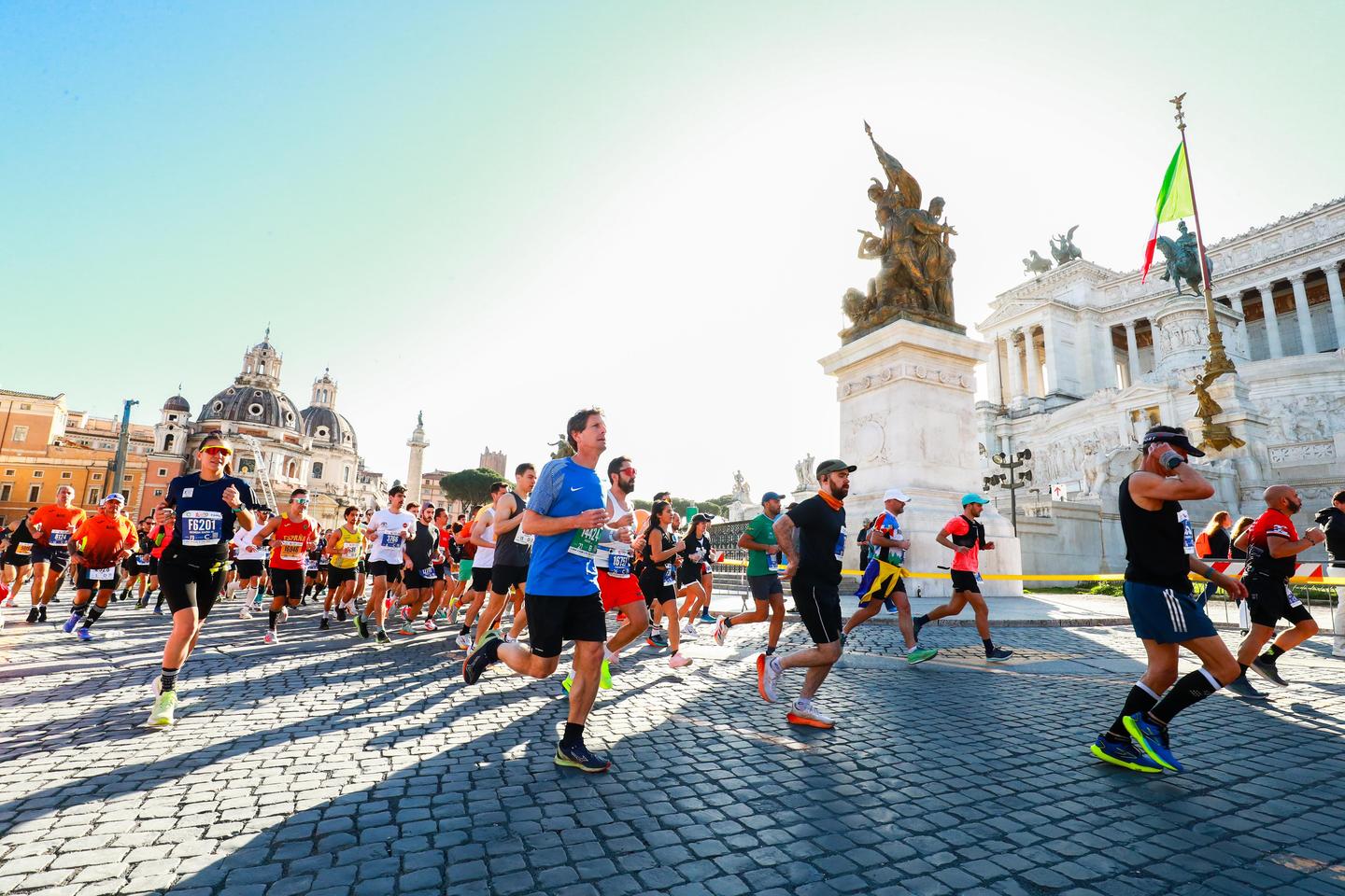 marathon-rom-piazza-venezia-pa.jpg
