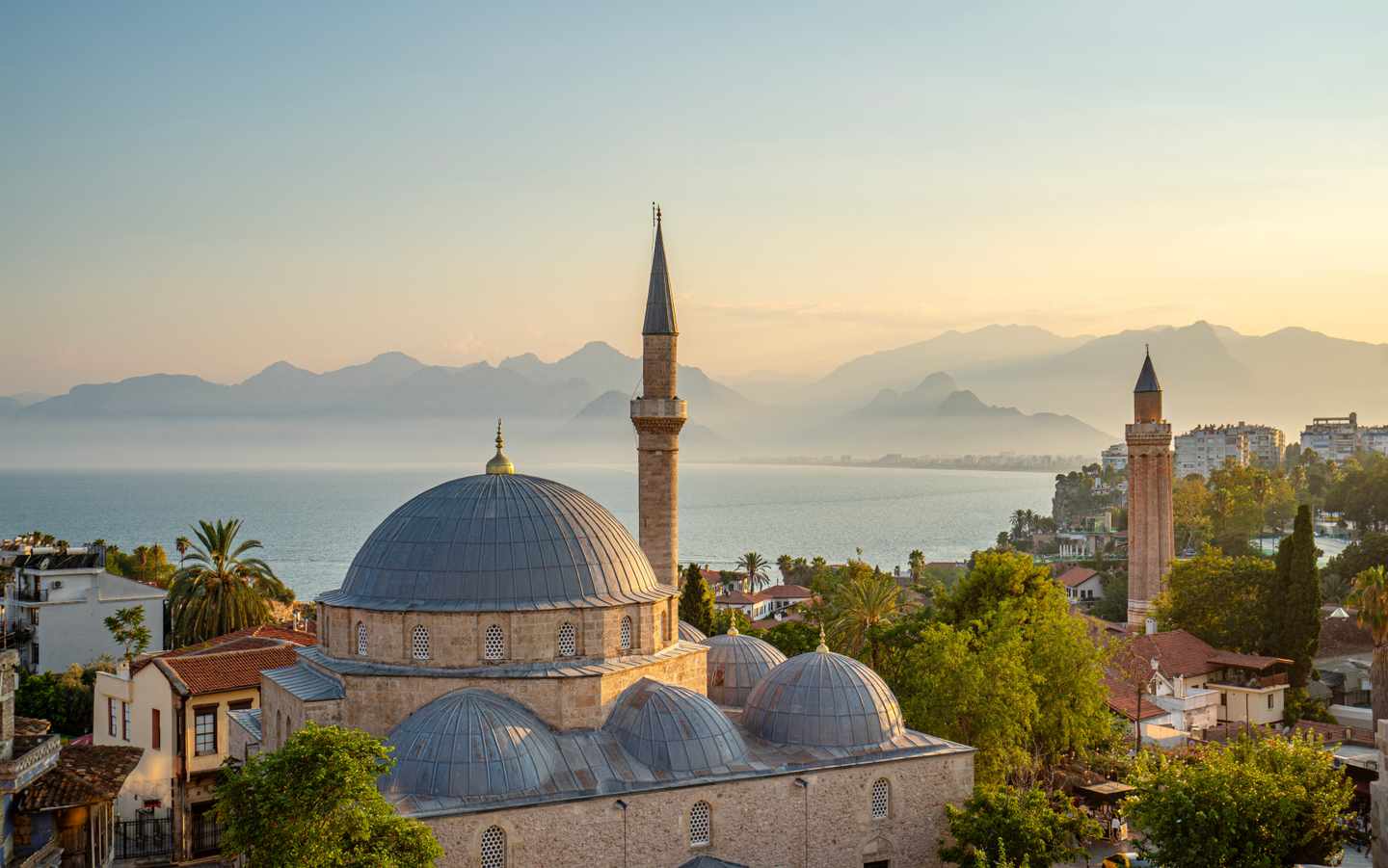 Hotel Türkei: Altstadt von Antalya, Tekeli Mehmet Pasa Moschee bei Sonnenuntergang