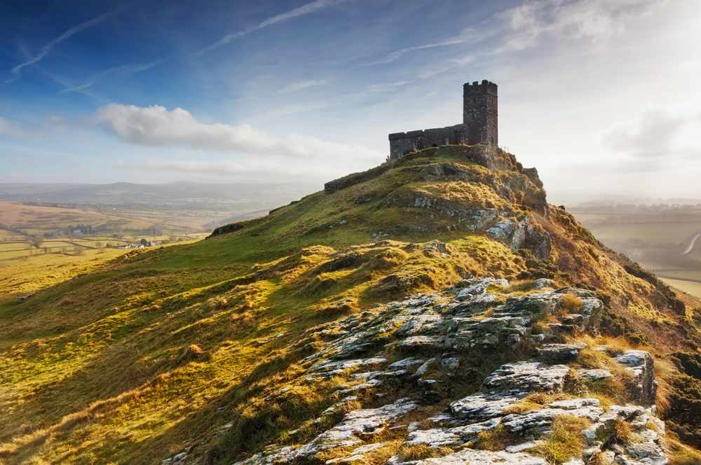 dartmoor_mit_schloss_brentor_dartmoor_national_park_devon_dertour_g-533614241.jpg