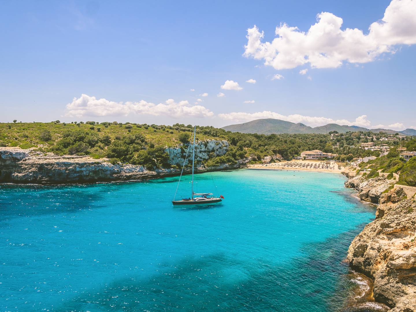 spanien-mallorca-strand-estany-g-1171520311-lp.jpg