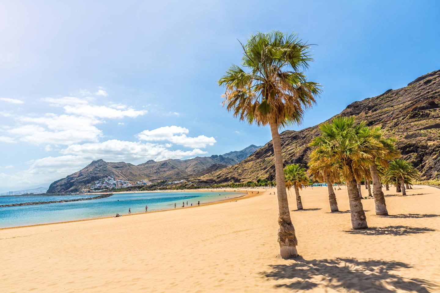 spanien-teneriffa-strand-g-902823946.jpg