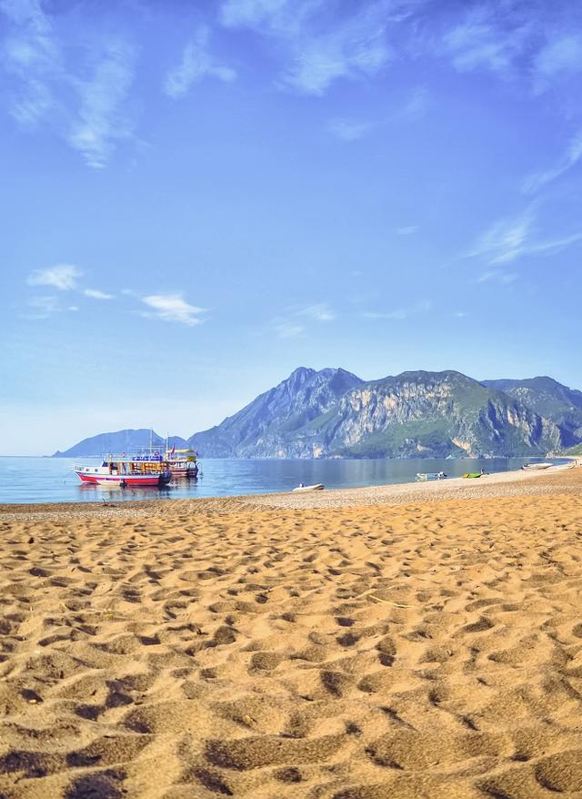 Das alles bietet die Türkei: Strand, Sonne und Meer tuerkei-cirali-olympos-strand-panoramablick-g-538184550.jpg