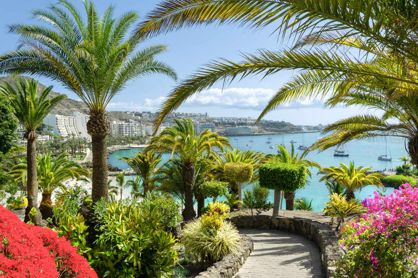 spanien-gran-canaria-las-palmas-blick auf die promenade-g-1494095127.jpg
