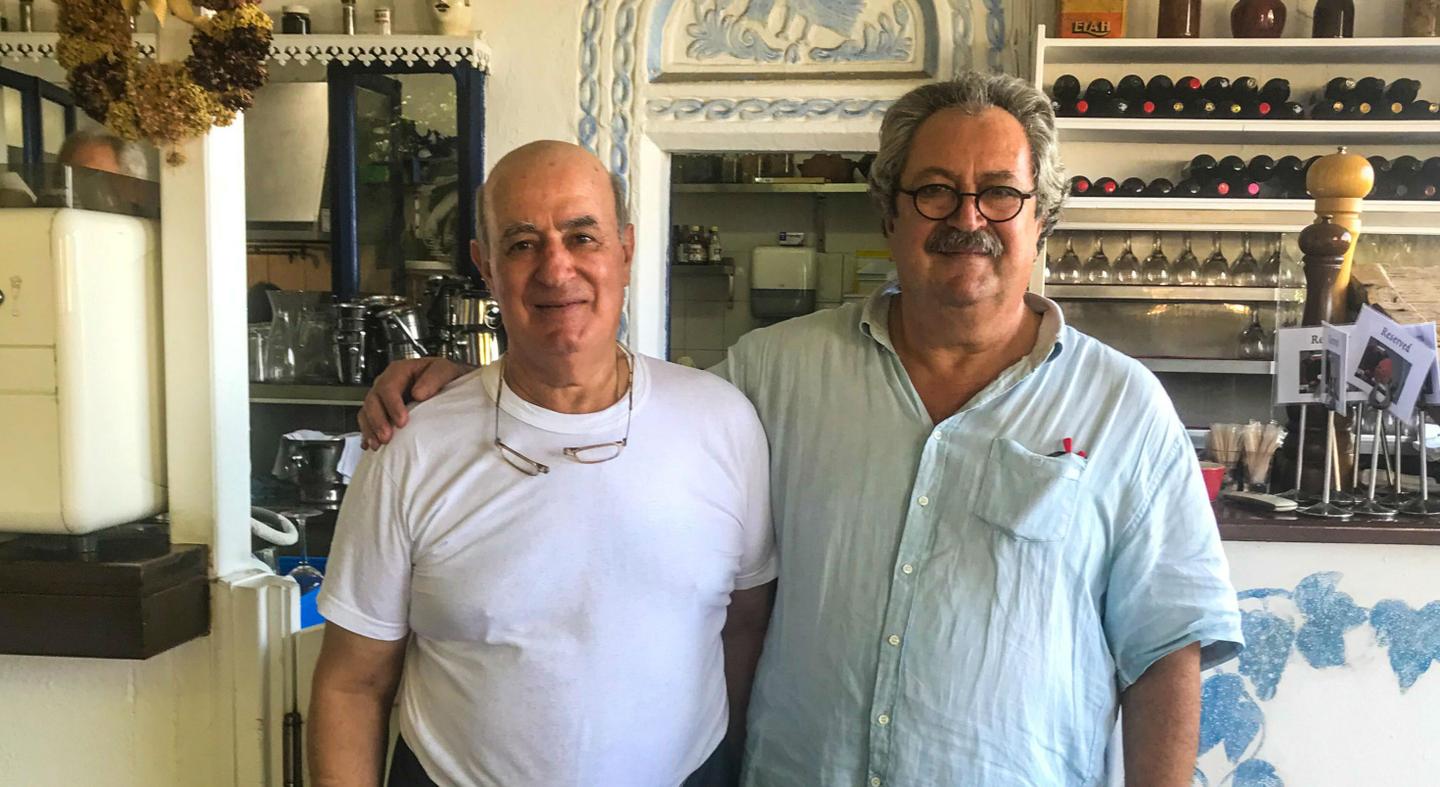mavrikos-restaurant-personen-zugeschniten.jpg