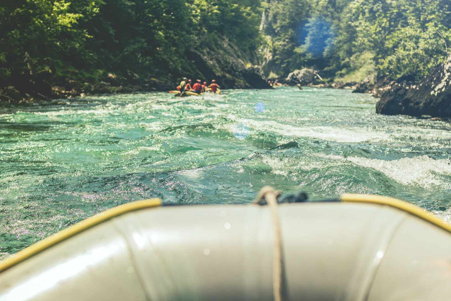 river-rafting-tour-g-1125914561.jpg