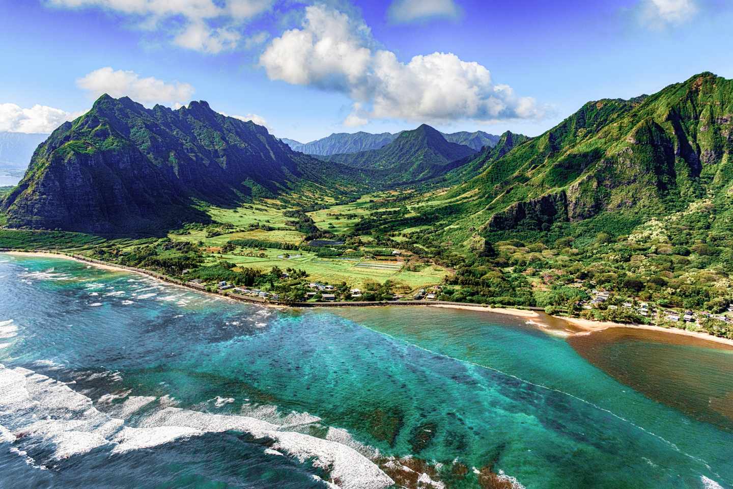 usa-hawaii-oahu-kualoa-area-g-938335974.jpg