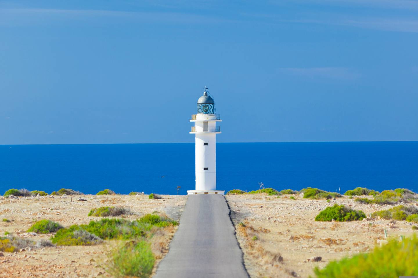 blta5315322cde0026c-spanien-formentera-leuchtturm-klein-g-157679251.jpg spanien-formentera-leuchtturm-klein-g-157679251.jpg