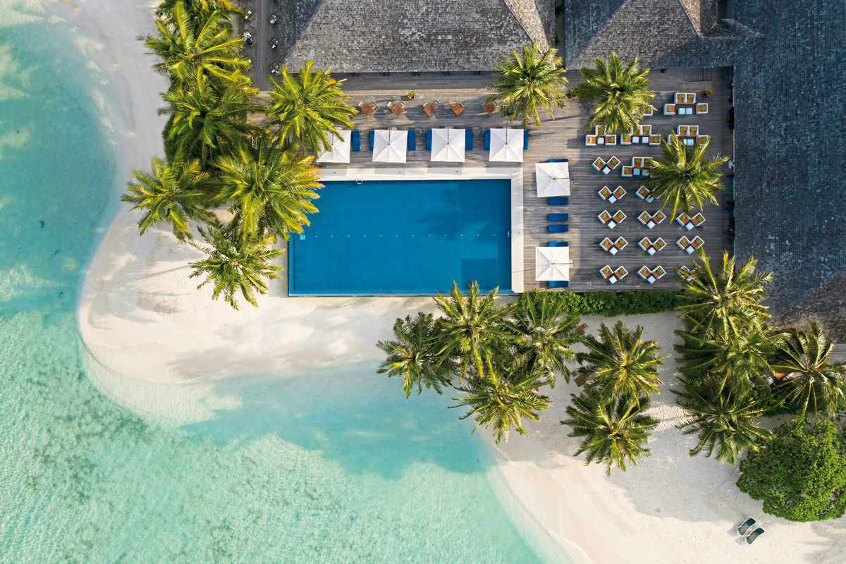 malediven-haus-mit-pool-DER_ATC_MLE16108B_S23_6.jpg