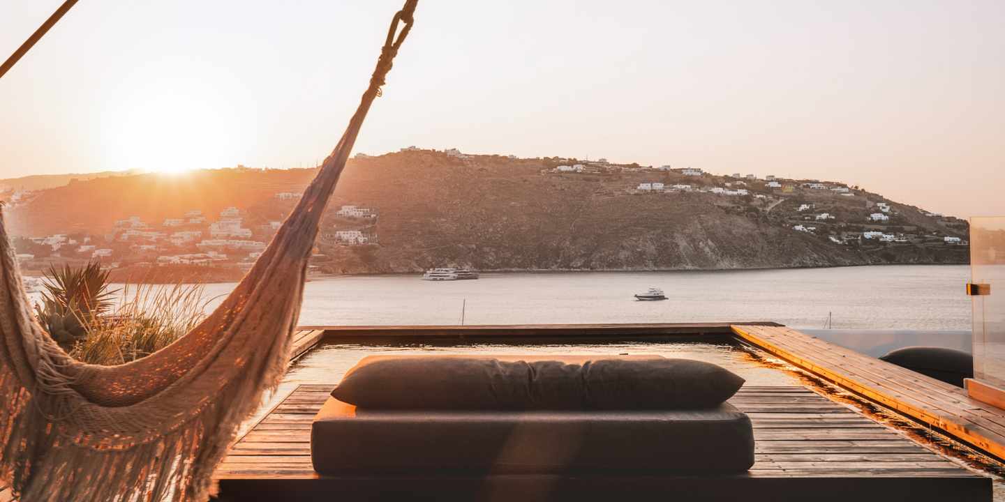ananea_Mykonos-360-crop.jpeg