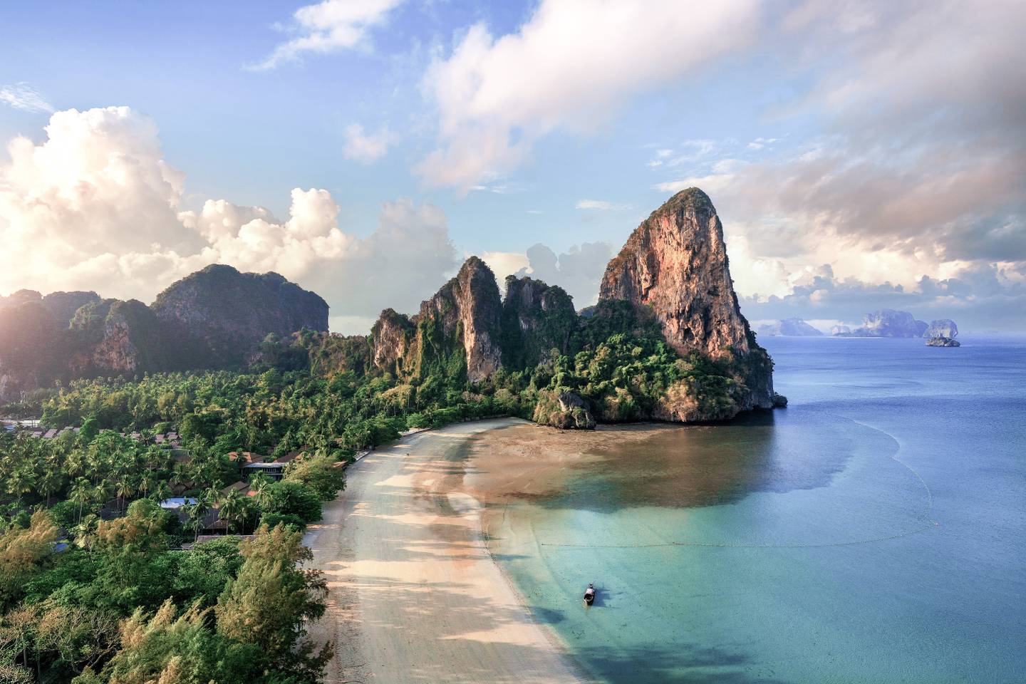 bltcec15d459de85a19-thailand-krabi-railay-g-1309901420.jpg thailand-krabi-railay-g-1309901420.jpg
