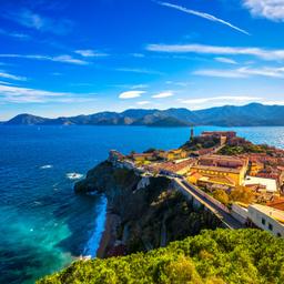 italien-toskana-elba-portoferraio-panorama-klein-g-502162530.jpg