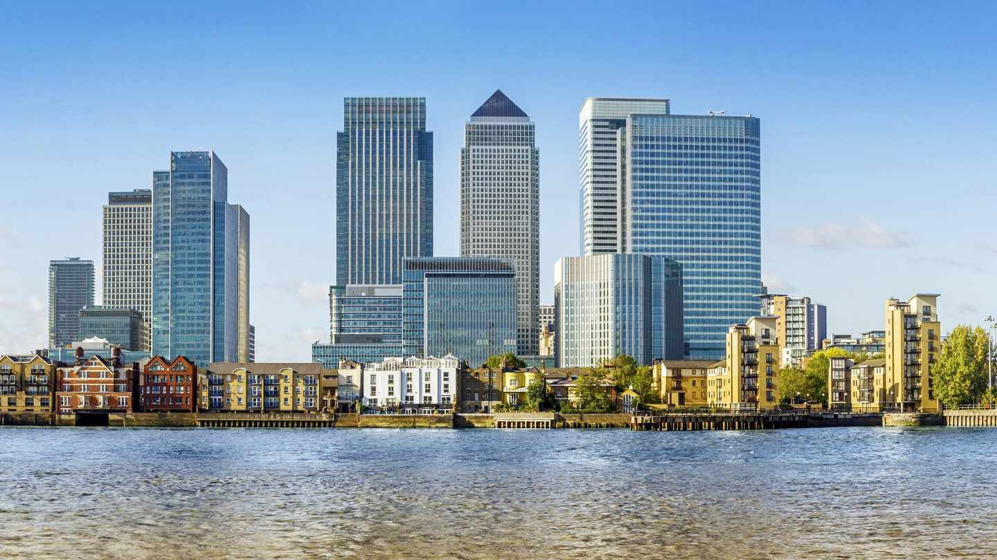 grossbritannien-canary-wharf-london-t-484067160.jpg