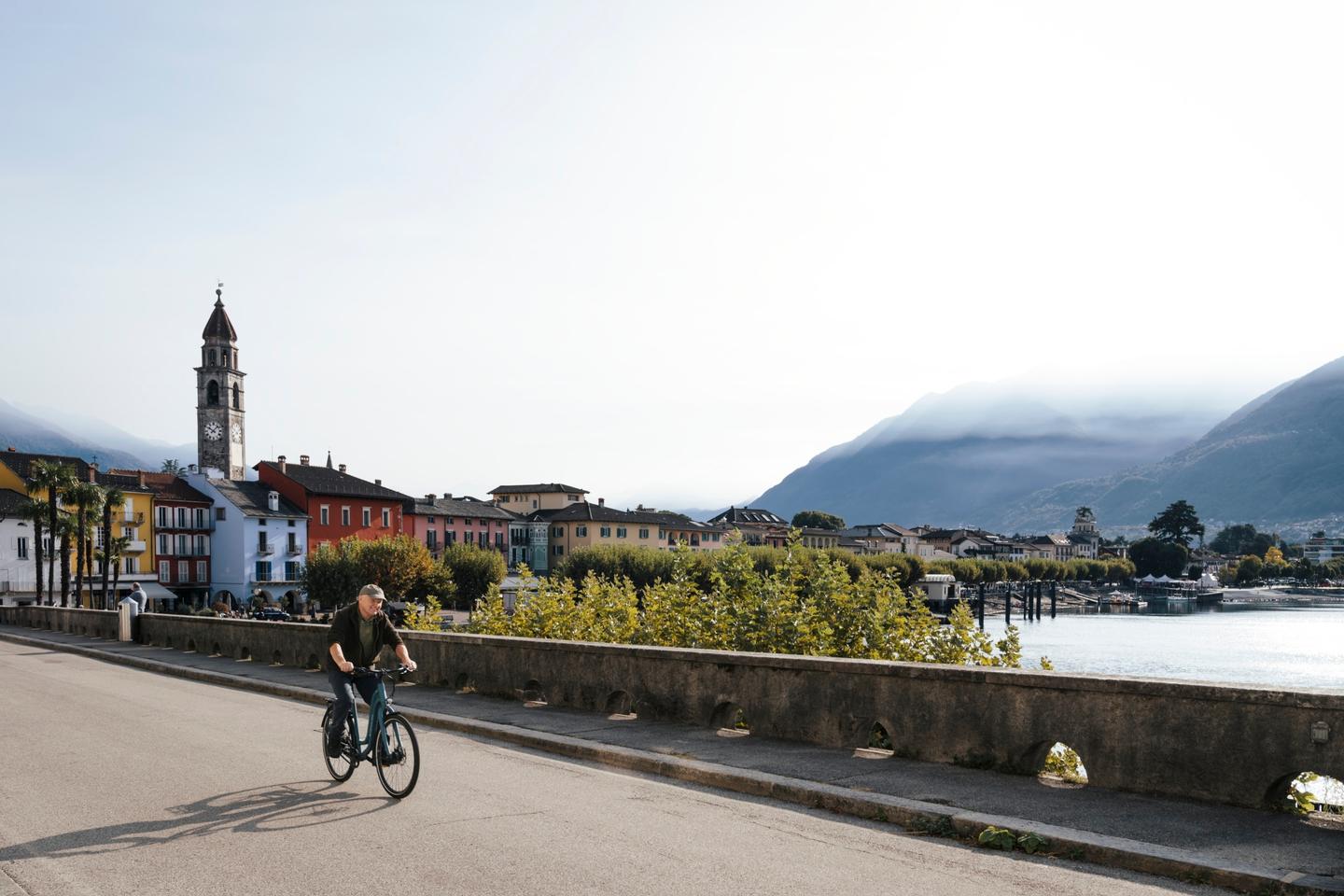 ST_3x2_Ascona-lakeside-promenade_99531.jpg