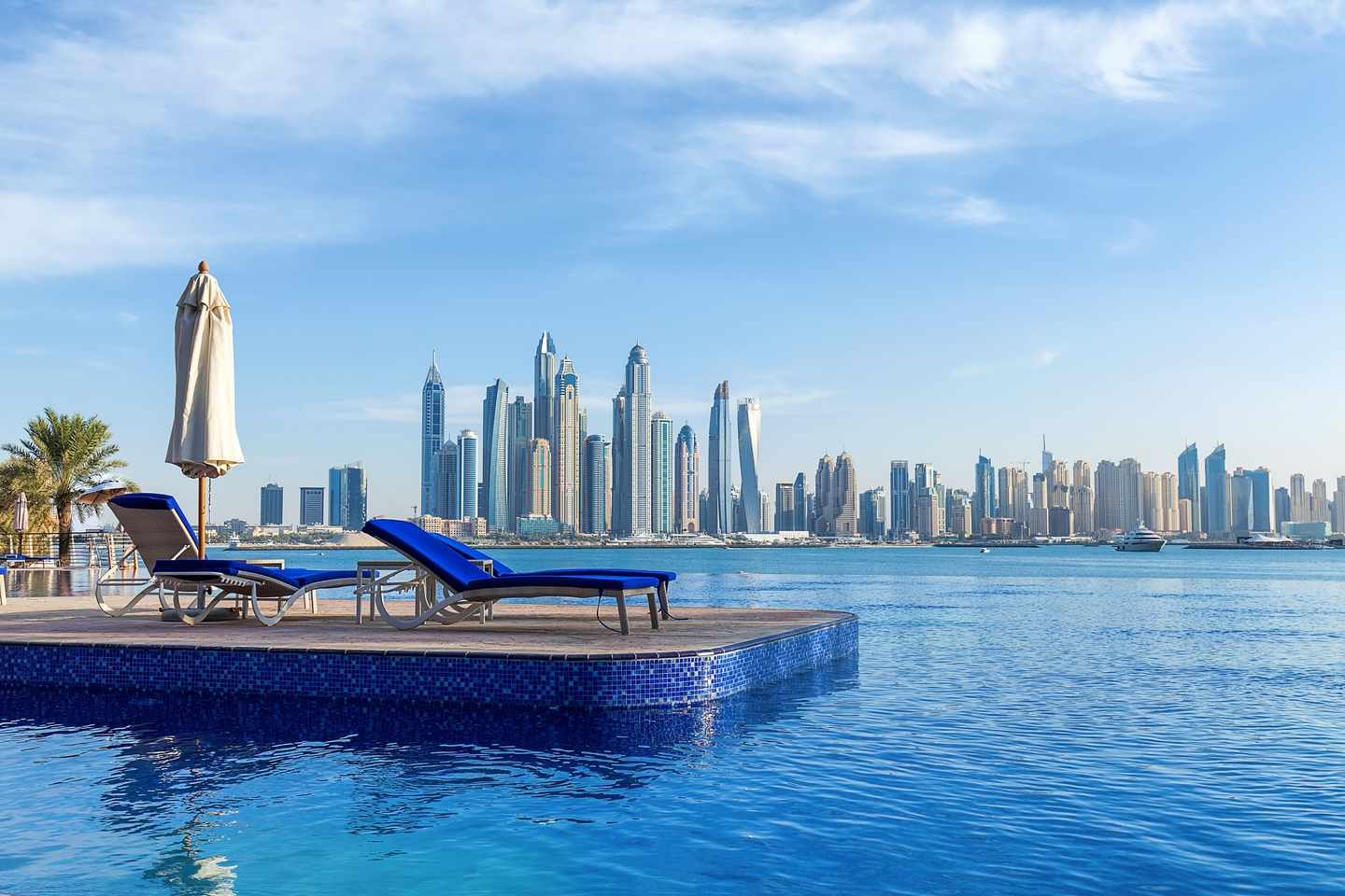 luxushotel-Dubai-g-918892064.jpg